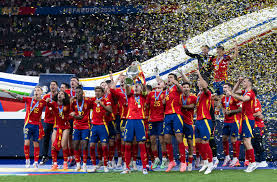 发了广泛讨 发了广泛讨